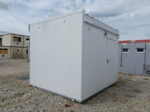 Contenedor Bar 3,5 × 3,03 m – Persiana Frontal & Puerta Trasera, Listo para Servir - Imagen 3