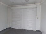 Contenedor Bar 3,5 × 3,03 m – Persiana Frontal & Puerta Trasera, Listo para Servir - Imagen 5