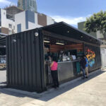 Contenedor Café‑Bar Móvil – Kiosco Prefabricado, Acero Resistente y 100 % Personalizable - Imagen 4