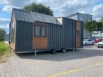 Tiny House 8 × 2,55 m totalmente equipada – Minimalista, sostenible y móvil